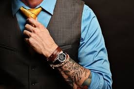 Nha tuyen dung nghi gi ve hinh xam? hinh anh