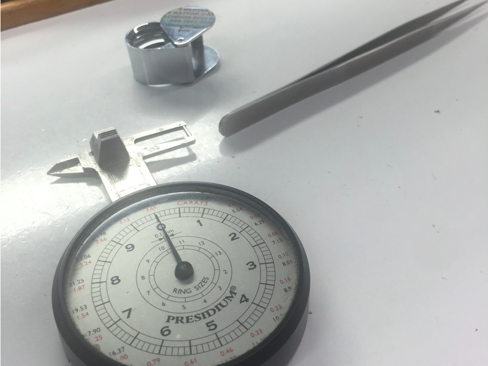 Đằng sau khu phố kim cương đang dần mai một ở London ảnh 11 Dang sau khu pho kim cuong dang dan mai mot o London anh 11