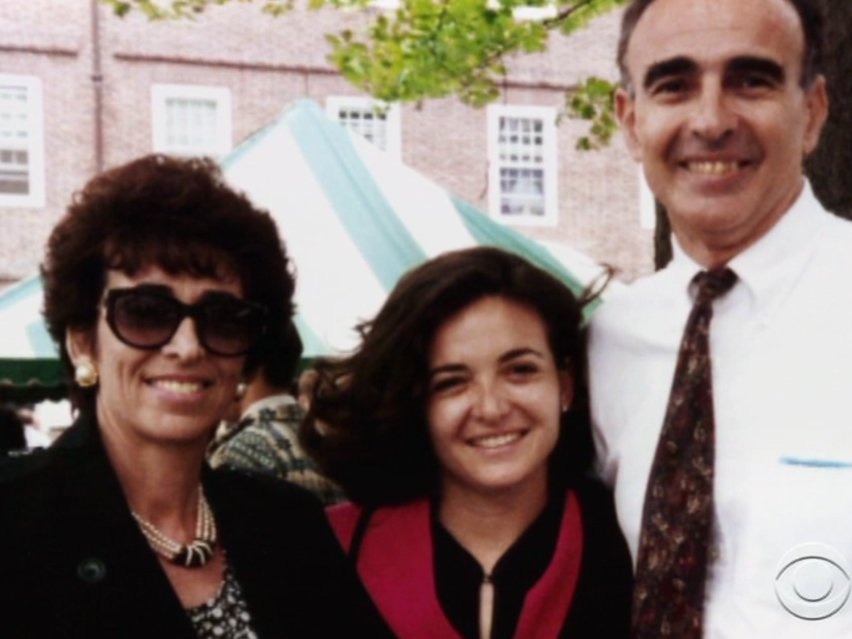 Sheryl Sandberg - cường nữ tuổi Dậu đứng sau Facebook ảnh 4 Sheryl Sandberg - cuong nu tuoi Dau dung sau Facebook anh 4