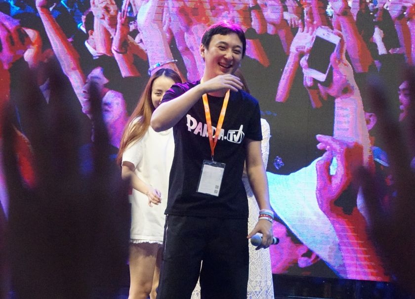 Con trai ty phu giau nhat Trung Quoc tu choi noi nghiep cha hinh anh