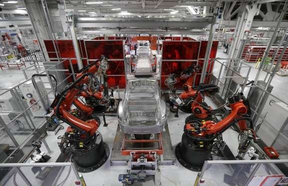 20 cong ty da thay the con nguoi bang robot anh 5