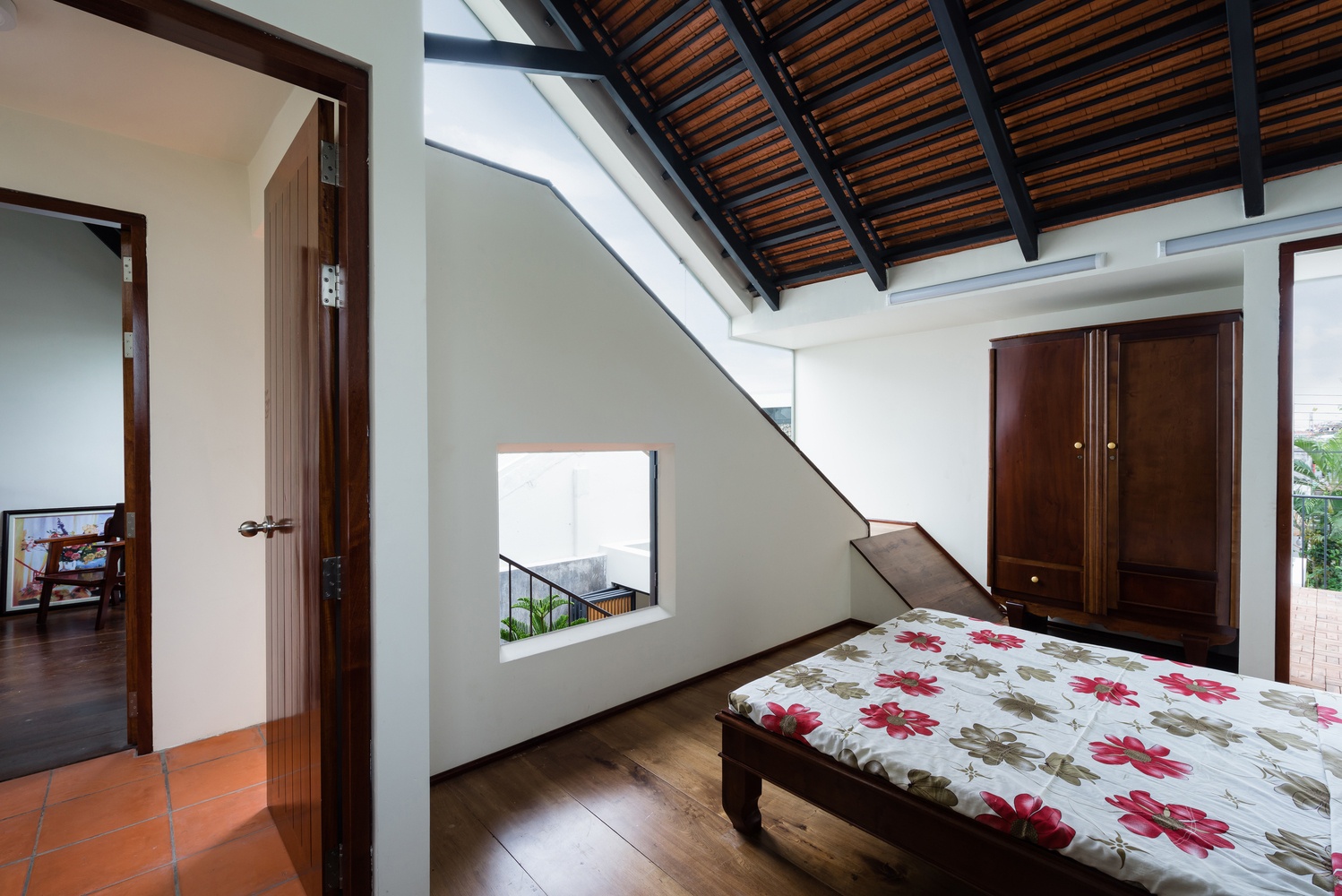 nha dep,  nha nua mai hoai co,  nha hoai co anh 14