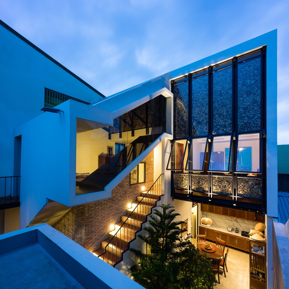 nha dep,  nha nua mai hoai co,  nha hoai co anh 1