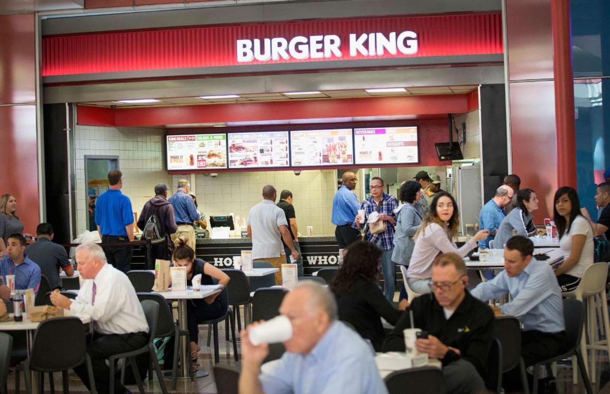 10 thuong hieu bieu tuong cua My roi vao tay nuoc ngoai anh 3