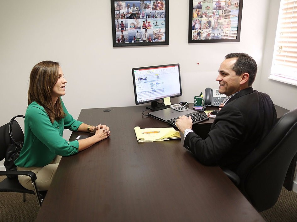 9 sai lầm về tiền bạc cần tránh ở tuổi 40 ảnh 3 9 sai lam ve tien bac can tranh o tuoi 40 anh 3