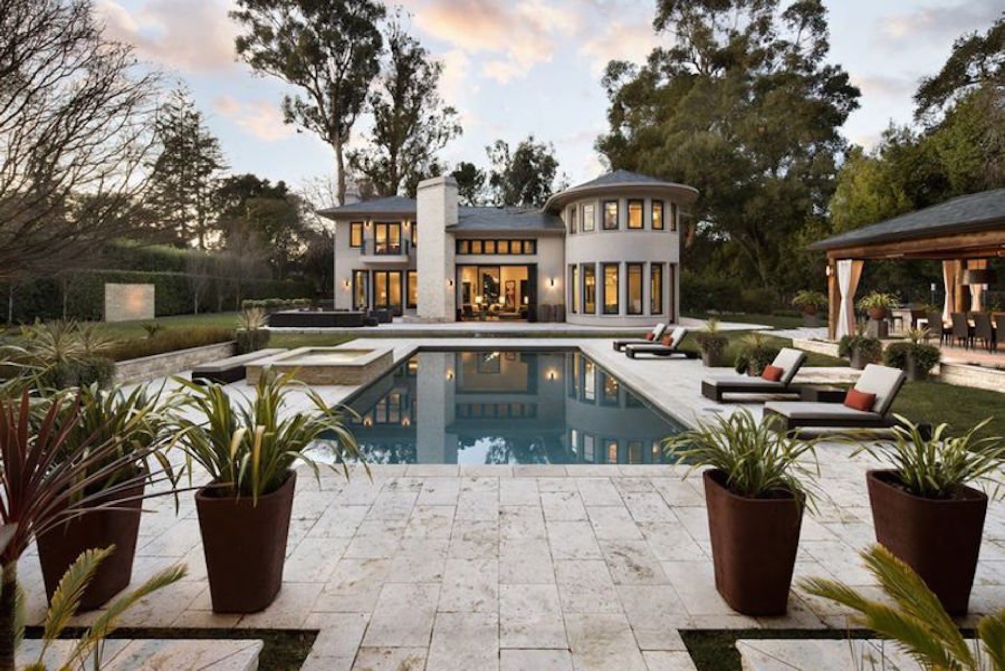 11 dinh thu dat nhat tai khu pho nha giau My anh 4