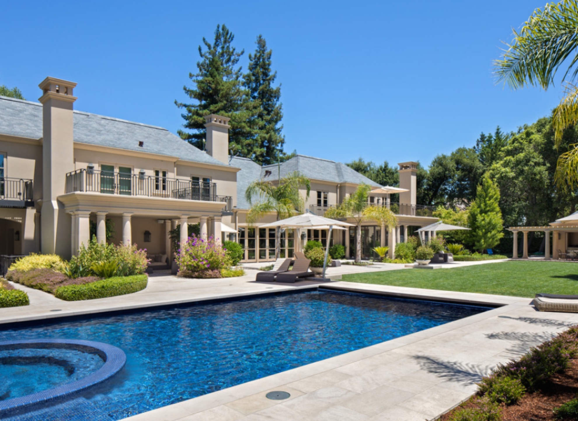 11 dinh thu dat nhat tai khu pho nha giau My anh 6