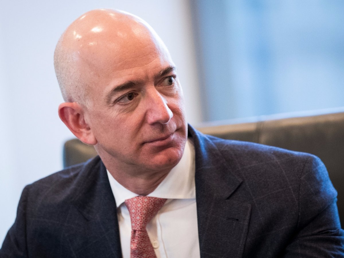 7 dieu thu vi ve khoi tai san 105 ty USD cua ong chu Amazon anh 3