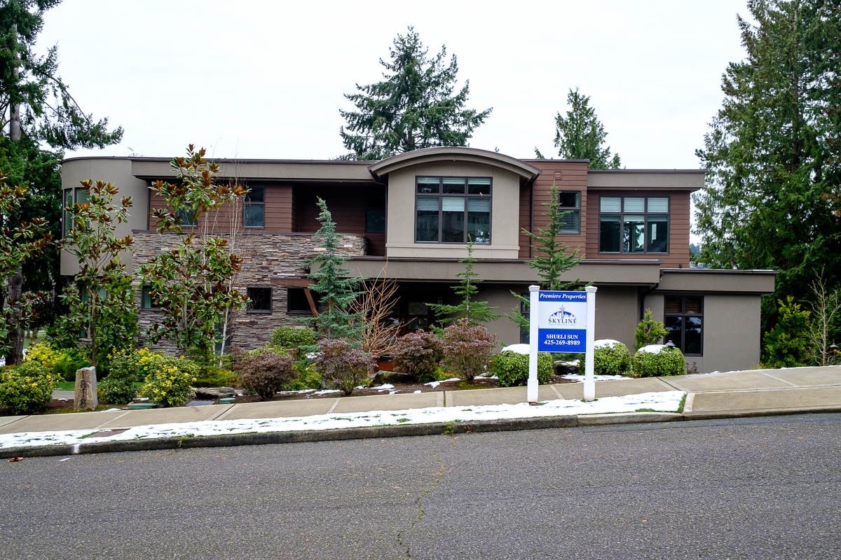 Khu vuc dat do co tu dinh cua Jeff Bezos va Bill Gates anh 9