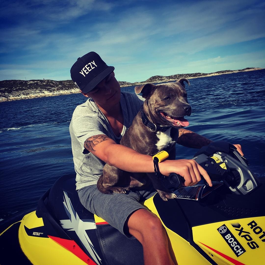 Cuộc sống xa hoa của tỷ phú 9x trẻ nhất Na Uy - Bài tết ảnh 7 Cuoc song xa hoa cua ty phu 9x tre nhat Na Uy - Bai tet anh 7