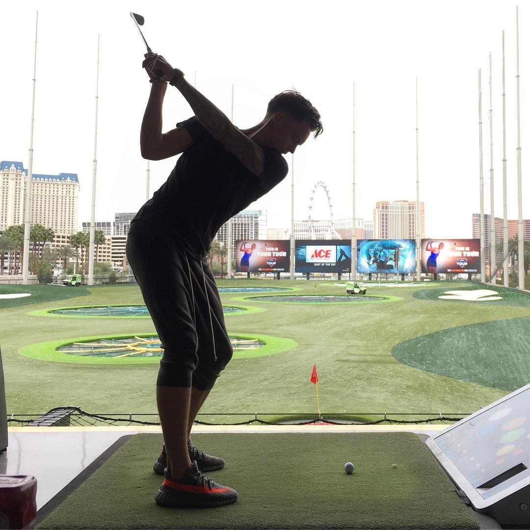 Cuộc sống xa hoa của tỷ phú 9x trẻ nhất Na Uy - Bài tết ảnh 14 Cuoc song xa hoa cua ty phu 9x tre nhat Na Uy - Bai tet anh 14