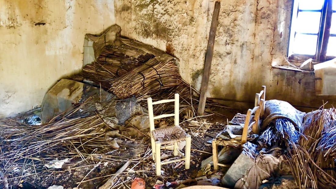 Thi tran Y rao ban nha voi gia 1 USD anh 5