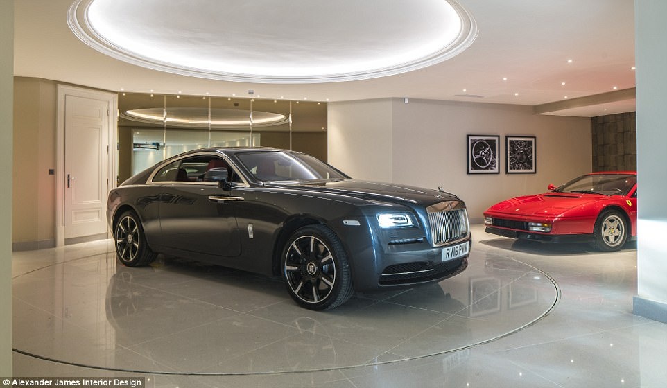 Dinh thu xa xi co be boi va garage oto ngay trong nha anh 4