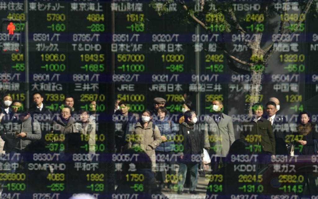 Muon kieu phan ung cua nha dau tu trong con bao ky luc tren san chung khoan anh 6