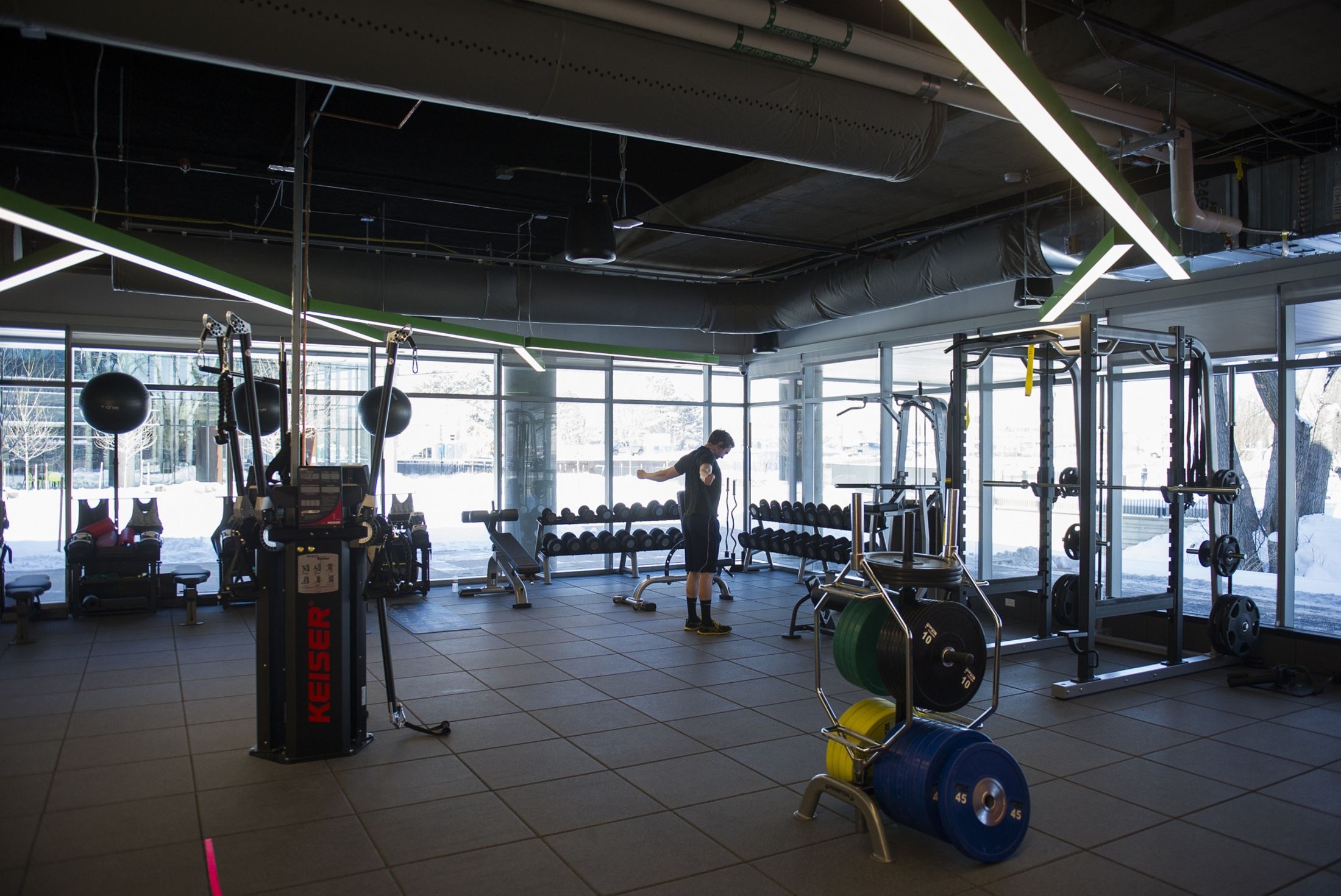 Bên trong văn phòng dưới chân núi đá của Google ảnh 11 Ben trong van phong duoi chan nui da cua Google anh 11