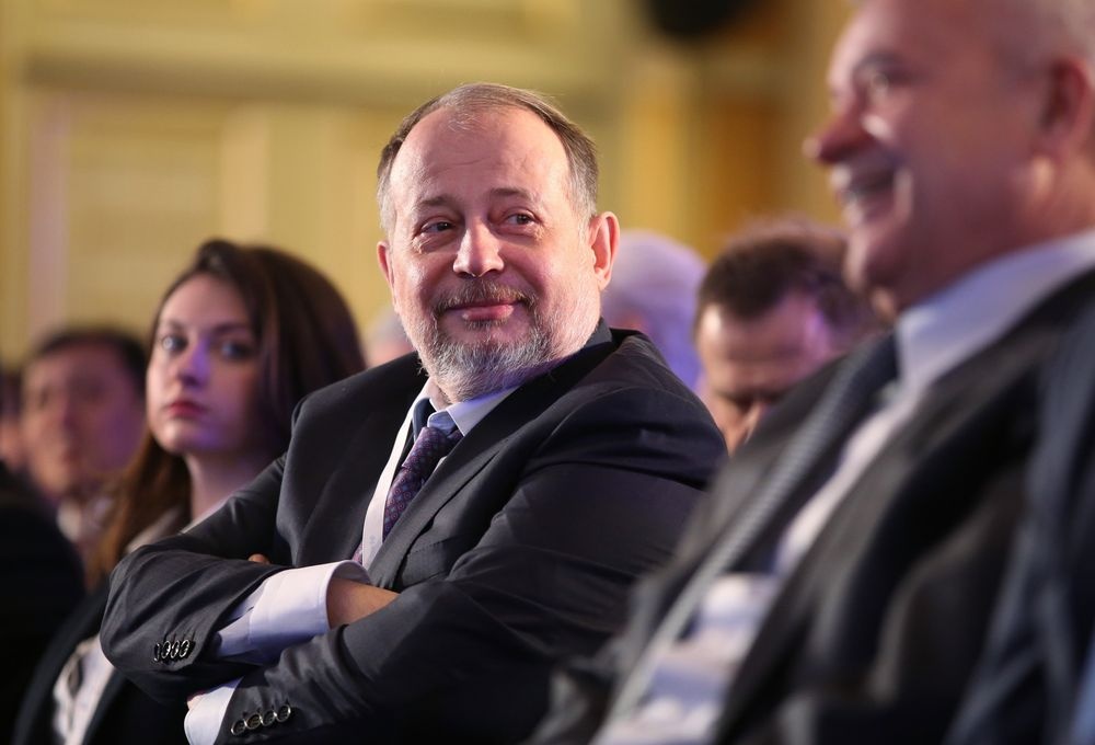 'Ong trum' nganh thep tro thanh nguoi giau nhat tai Nga hinh anh