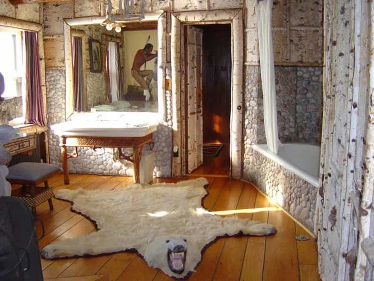 Dinh thự gỗ lớn nhất tại Mỹ được rao bán 20 triệu USD ảnh 7 Dinh thu go lon nhat tai My duoc rao ban 20 trieu USD anh 7