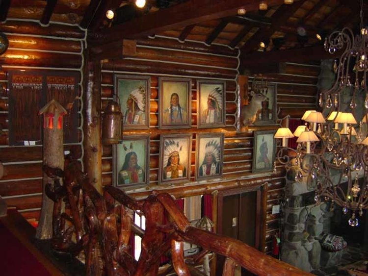 Dinh thự gỗ lớn nhất tại Mỹ được rao bán 20 triệu USD ảnh 5 Dinh thu go lon nhat tai My duoc rao ban 20 trieu USD anh 5