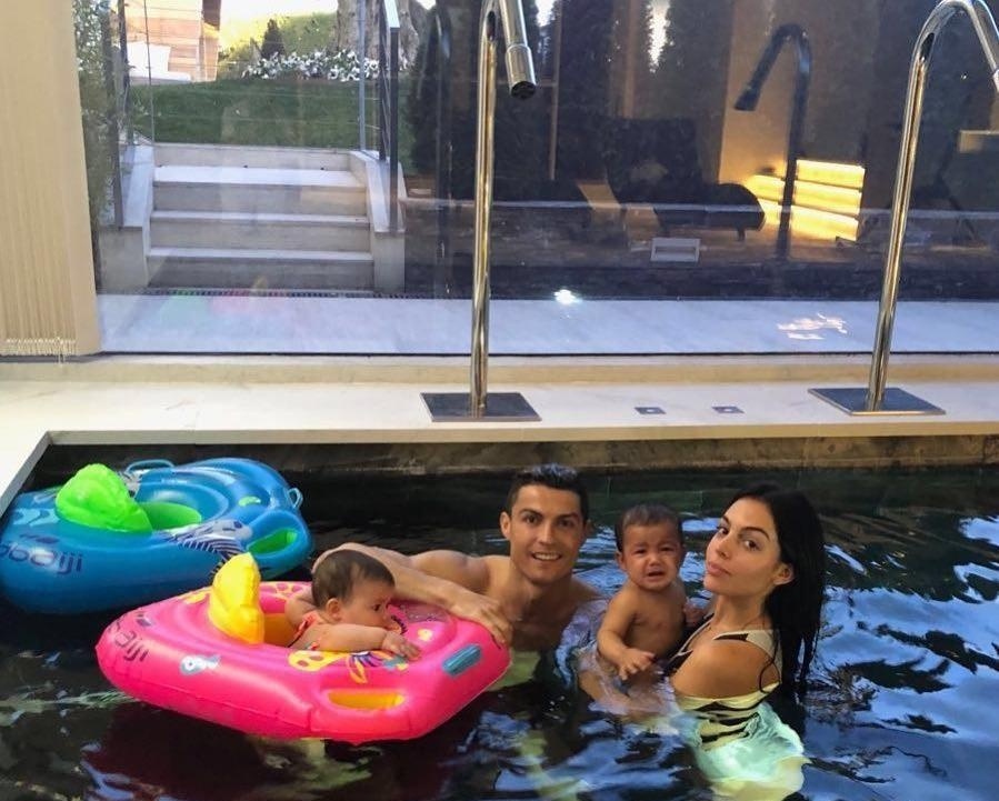 Ve Juventus,  Cristiano Ronaldo ban dinh thu Madrid anh 9