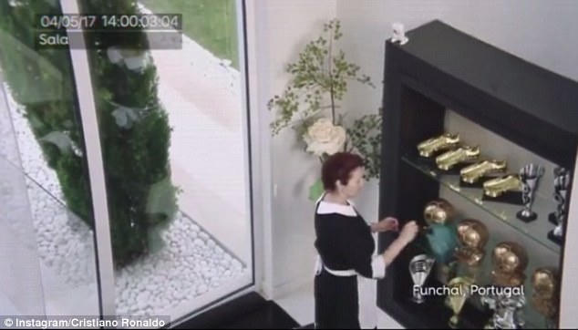 Ve Juventus,  Cristiano Ronaldo ban dinh thu Madrid anh 7