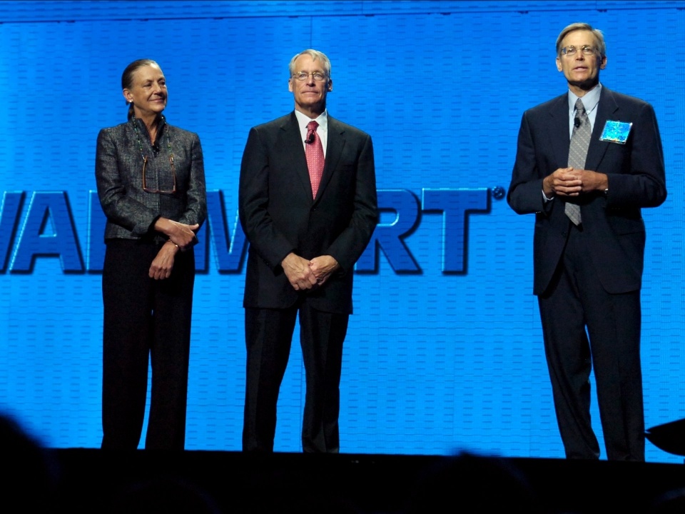 Gia toc giau nhat the gioi tieu khoi tai san tram ty USD nhu the nao? anh 2