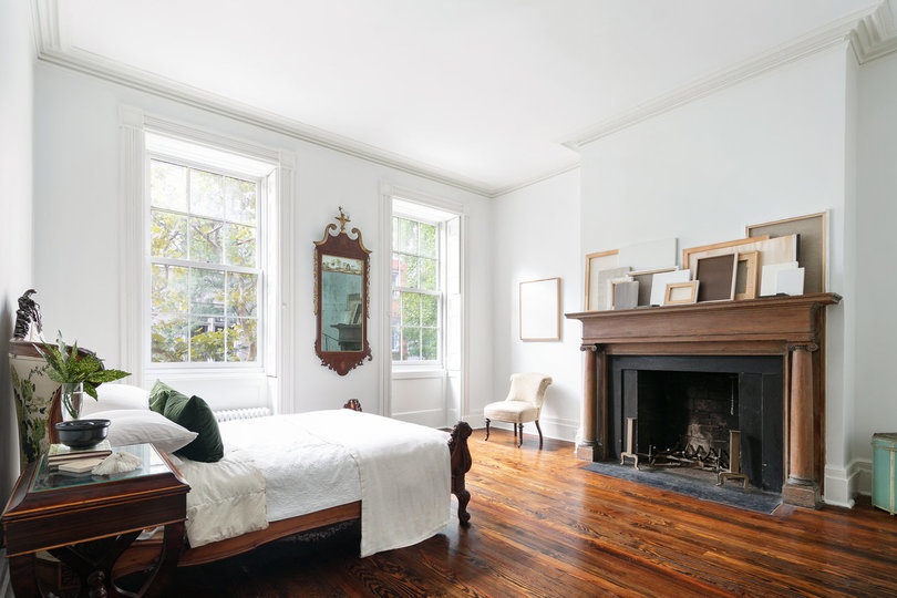 Ben trong can nha dong que gan 200 tuoi duoc rao ban hon 10 trieu USD anh 5