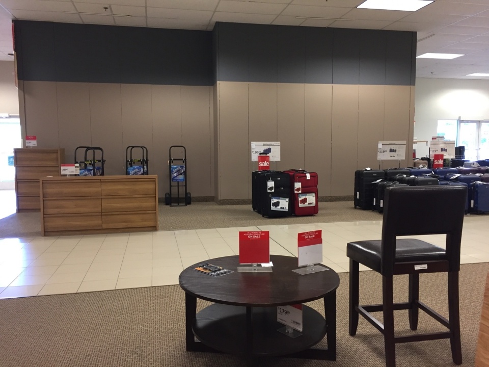 Hanh trinh sup do cua hang ban le anh 15