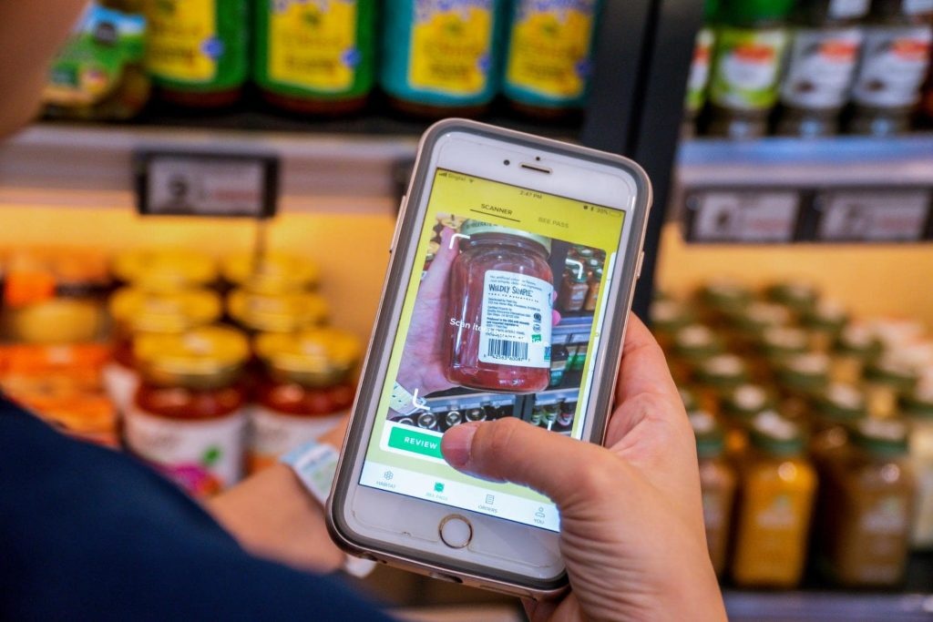 Co gi dac biet trong sieu thi thuc pham khong nhan vien tai Singapore? hinh anh