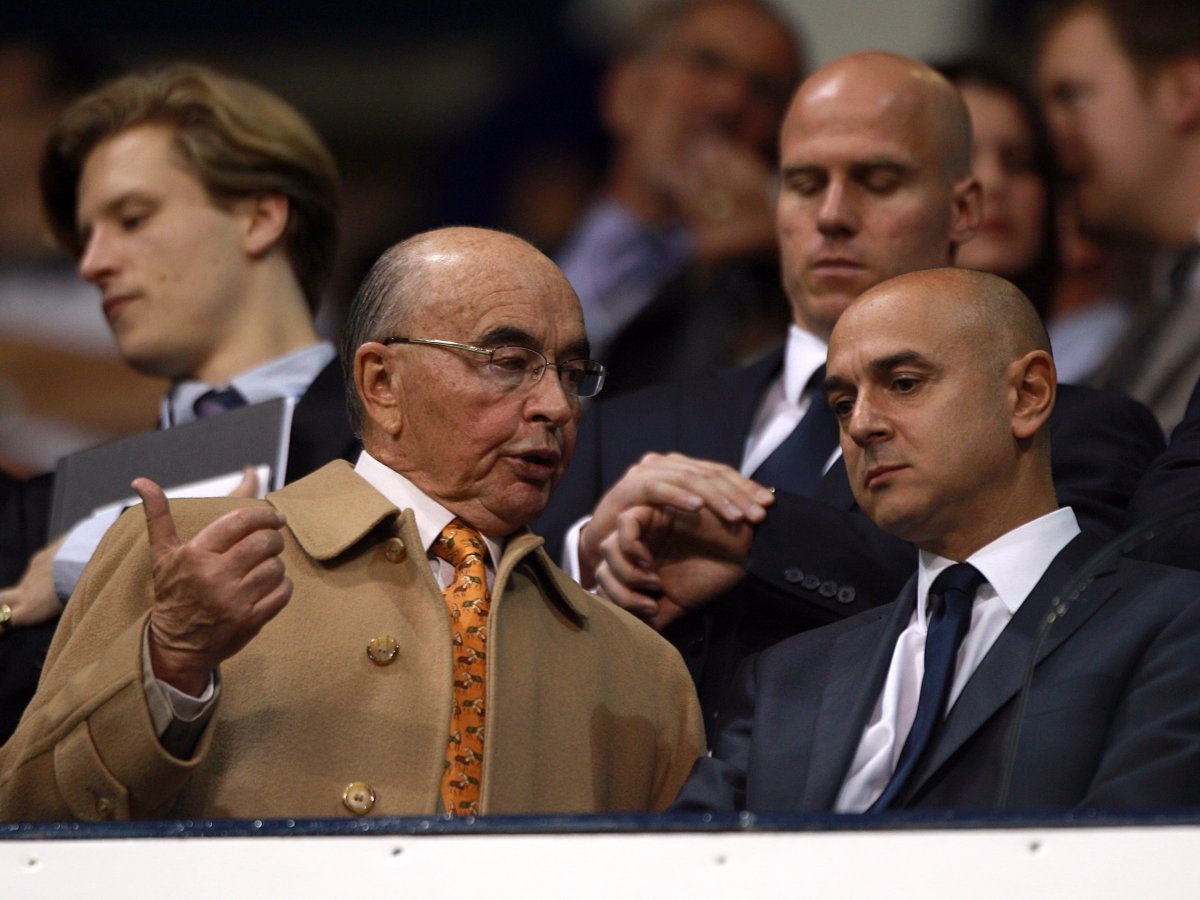 12 tỷ phú sở hữu các câu lạc bộ bóng đá nổi tiếng ảnh 6 12 ty phu so huu cac cau lac bo bong da noi tieng anh 6