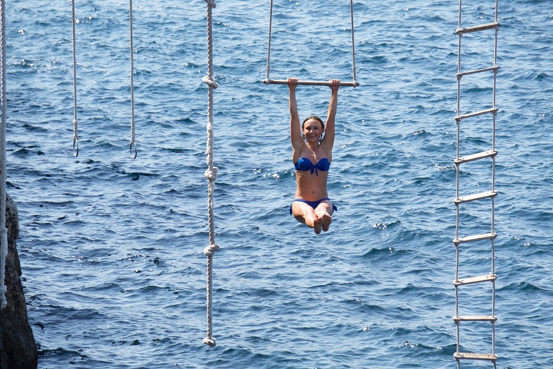 Cau am,  co chieu cua cac ty phu the gioi tieu tien nhu the nao? anh 9