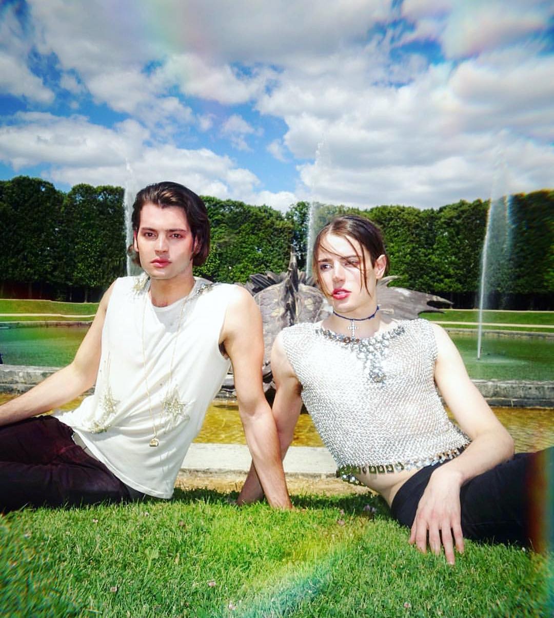 Cau am,  co chieu cua cac ty phu the gioi tieu tien nhu the nao? anh 12