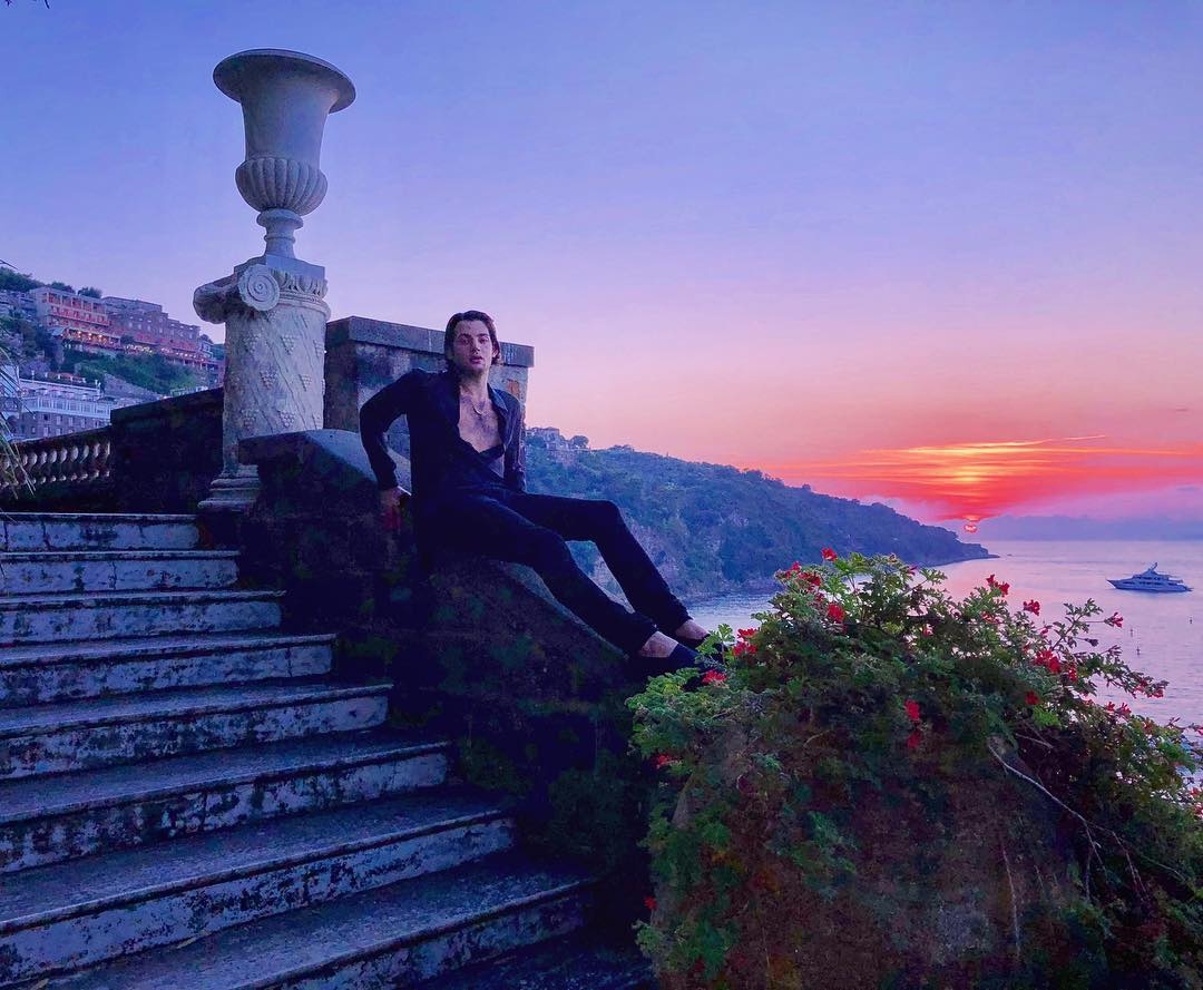 Cau am,  co chieu cua cac ty phu the gioi tieu tien nhu the nao? anh 15