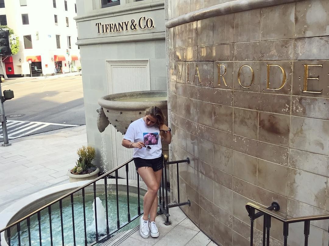 Cau am,  co chieu cua cac ty phu the gioi tieu tien nhu the nao? anh 34