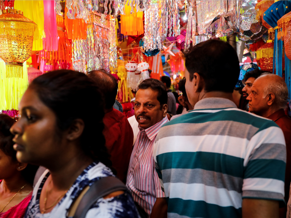 Cac nuoc to chuc ngay mua sam Black Friday nhu the nao? anh 15