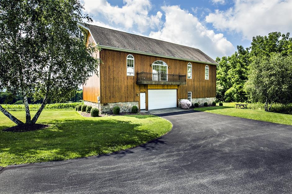 Nha gia 1 trieu USD tren the gioi khac nhau nhu the nao? anh 13