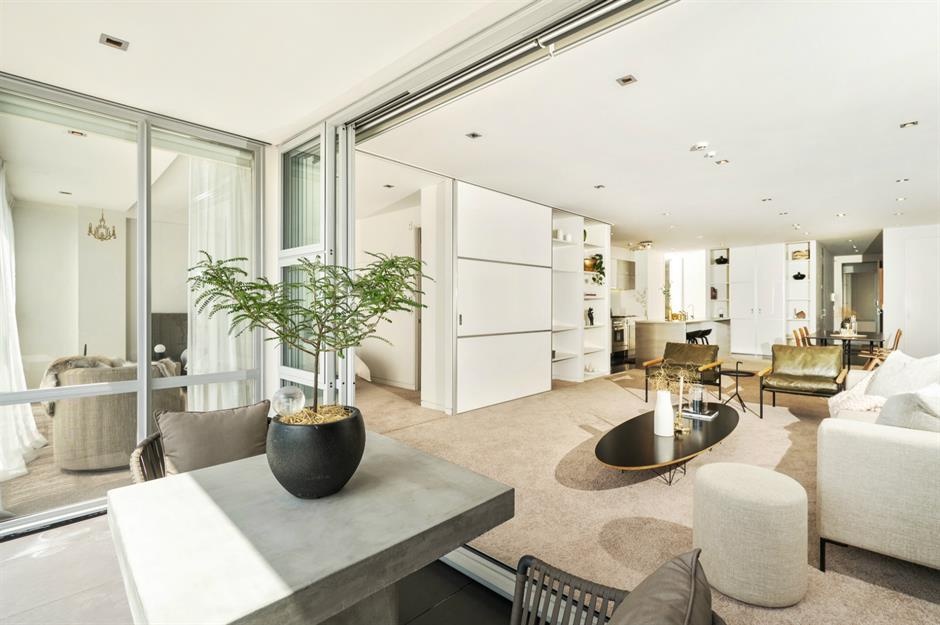 Nha gia 1 trieu USD tren the gioi khac nhau nhu the nao? anh 17