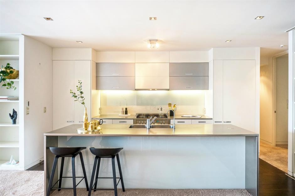 Nha gia 1 trieu USD tren the gioi khac nhau nhu the nao? anh 18