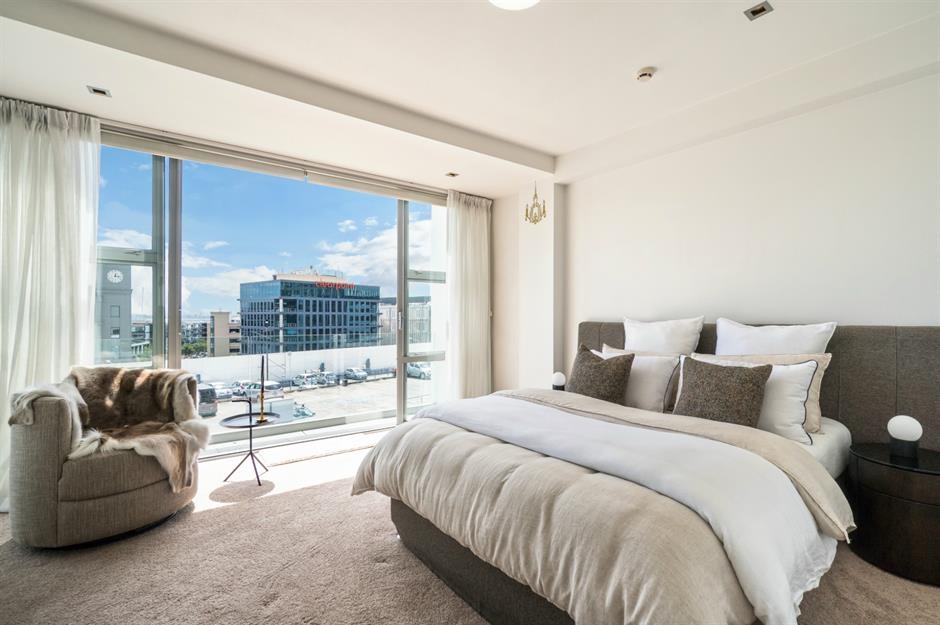 Nha gia 1 trieu USD tren the gioi khac nhau nhu the nao? anh 19