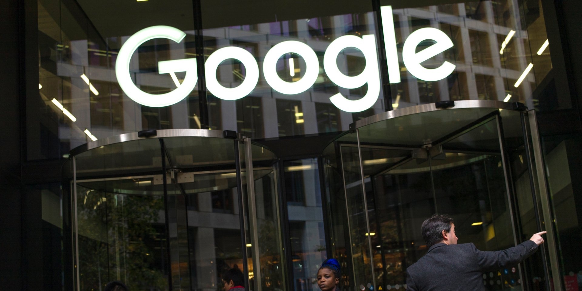 Cac CEO nhan luong gap bao nhieu lan nhan vien? anh 2