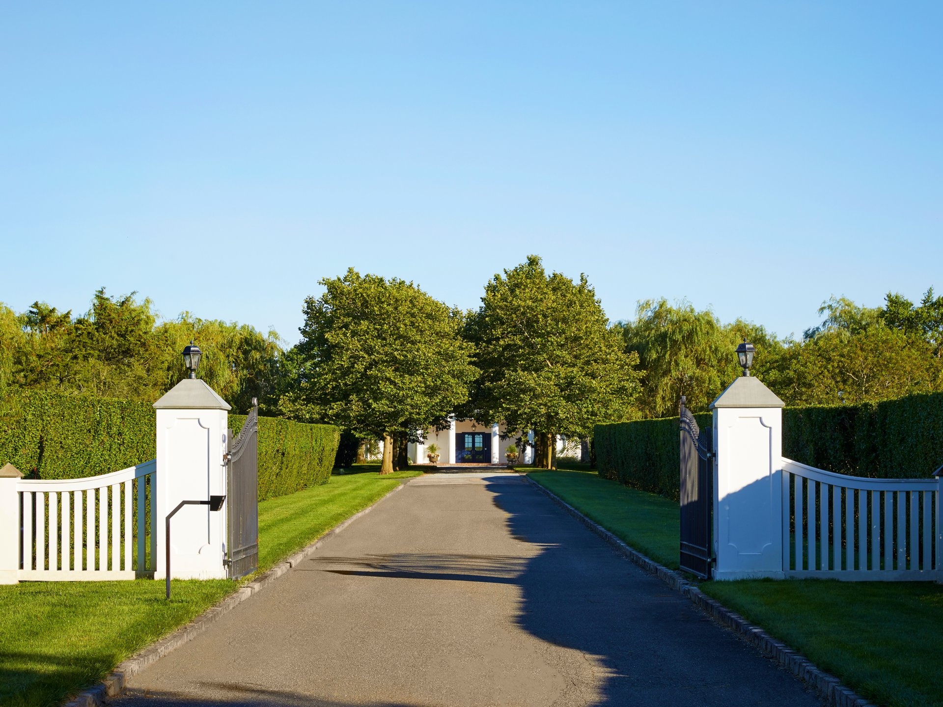 Can canh dinh thu dat nhat khu nha giau tai My anh 5