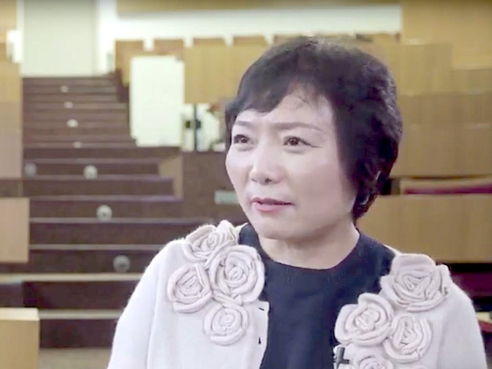 Tu thang 16 USD thanh nu ty phu tu than giau nhat the gioi anh 14