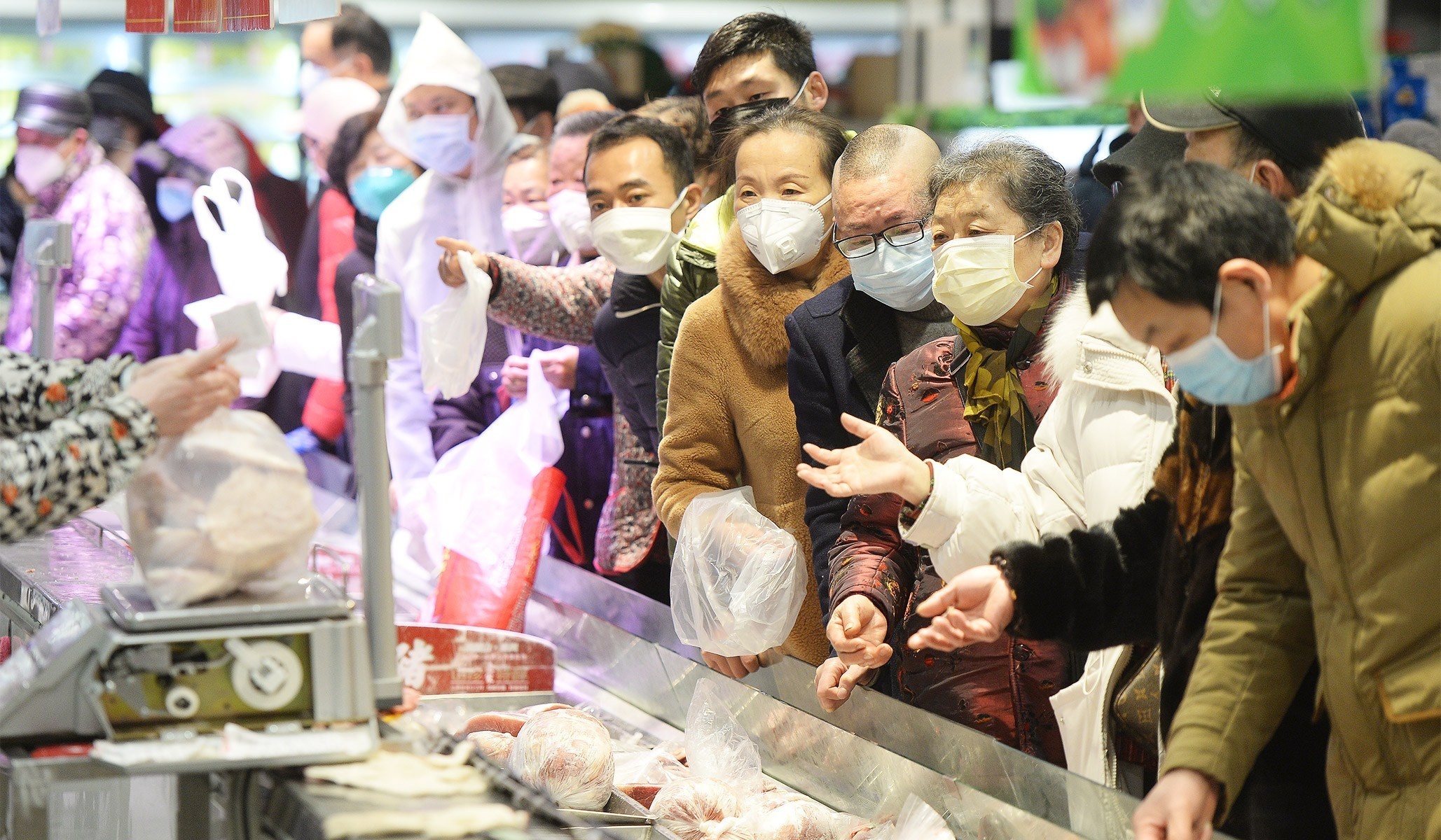 Dich Covid-19 co the thoi bay 9.000 ty USD cua kinh te toan cau hinh anh