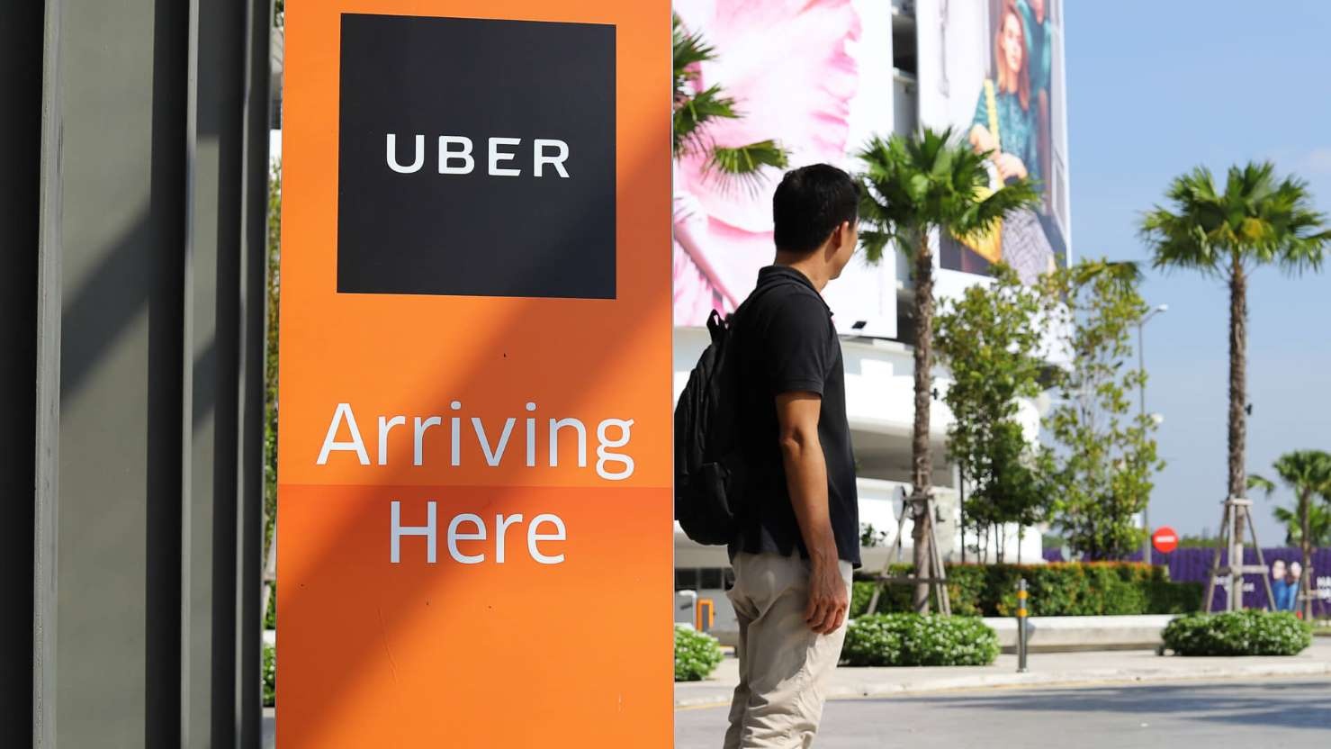 Cac cong ty noi tieng kinh doanh lo anh 6