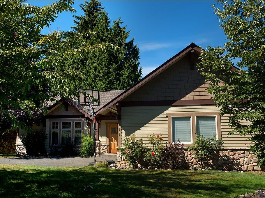 cong ty ra doi tu nha de xe anh 1