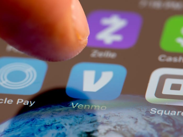 cong ty vuon len tu suy thoai kinh te anh 11