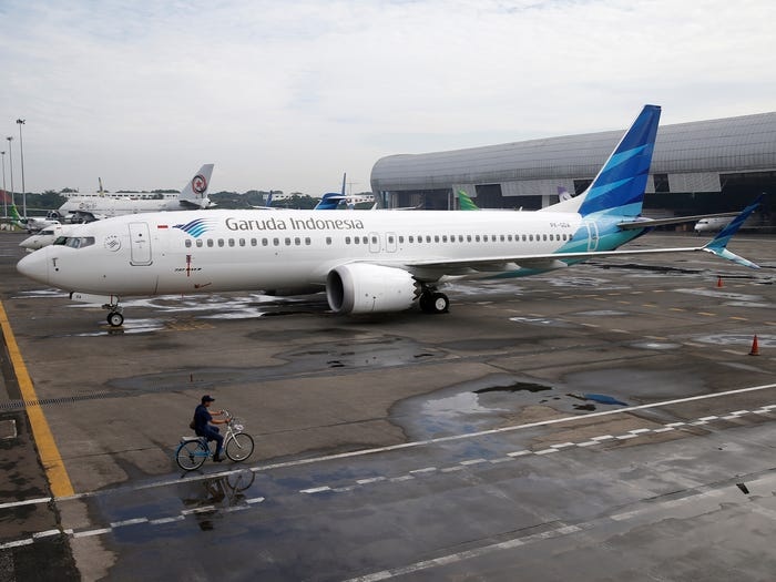 hang khong,  covid 19 anh 9