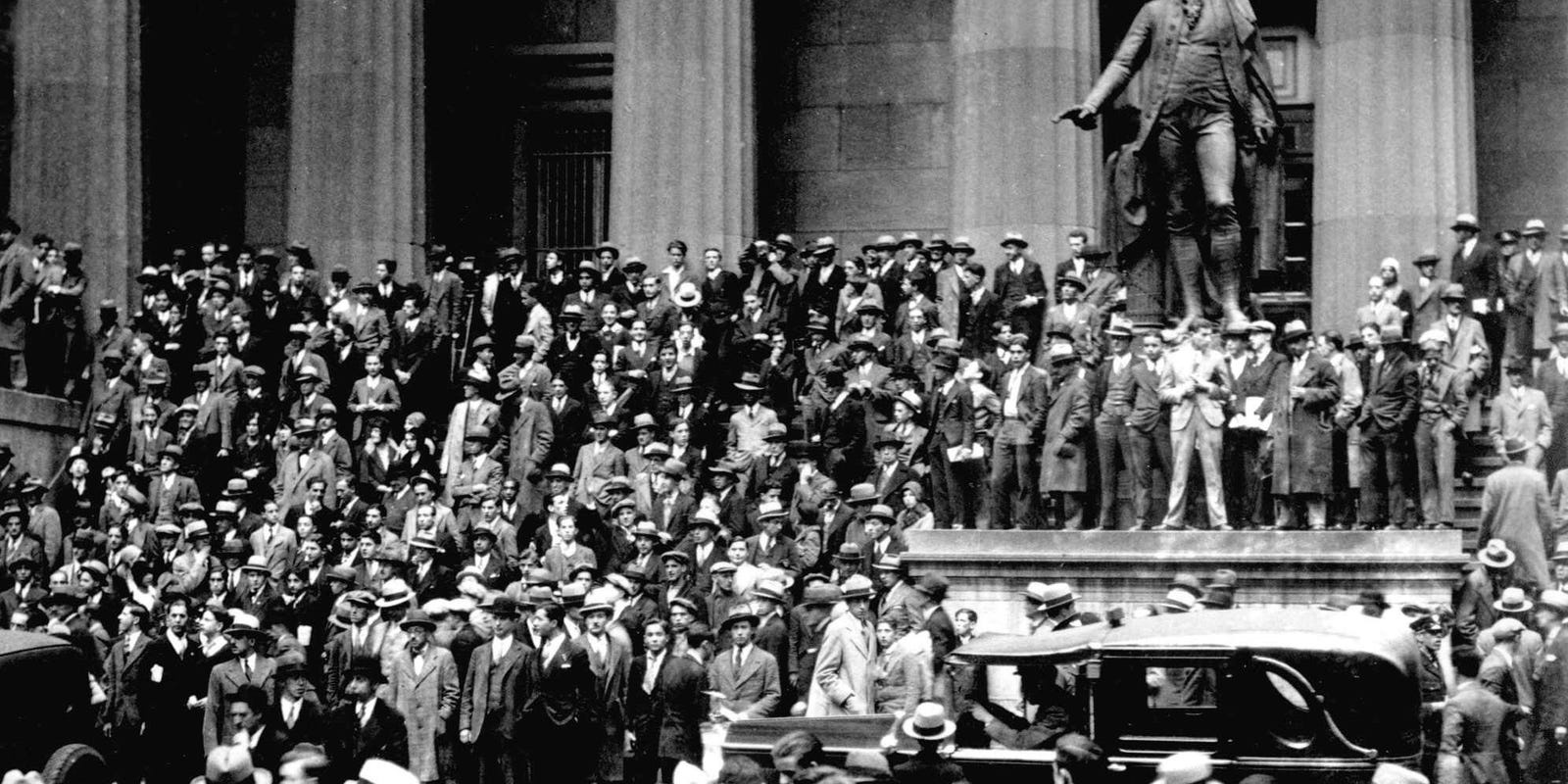 Warren Buffett,  ty phu,  khung hoang tai chinh,  covid 19 anh 2