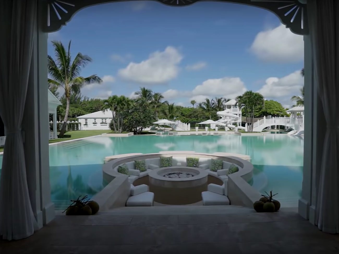 dinh thu,  tien nghi,  gioi giau,  ty phu anh 9