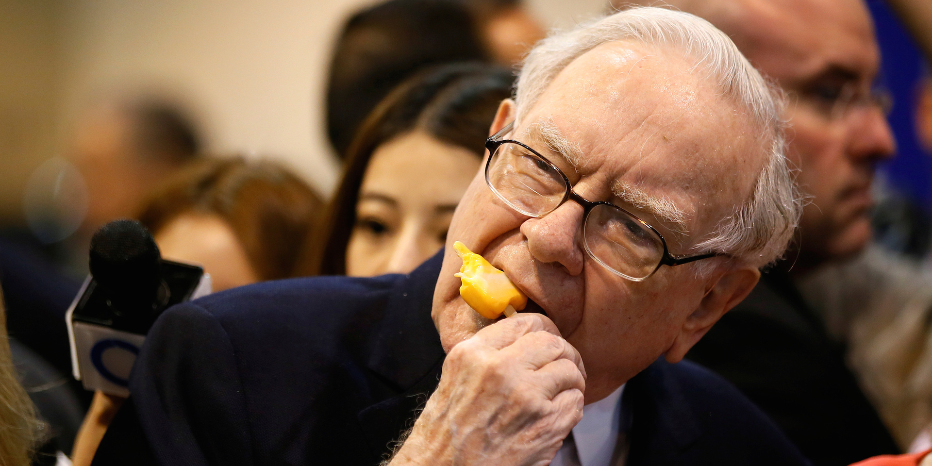 loi khuyen dau tu cua Warren Buffett anh 4