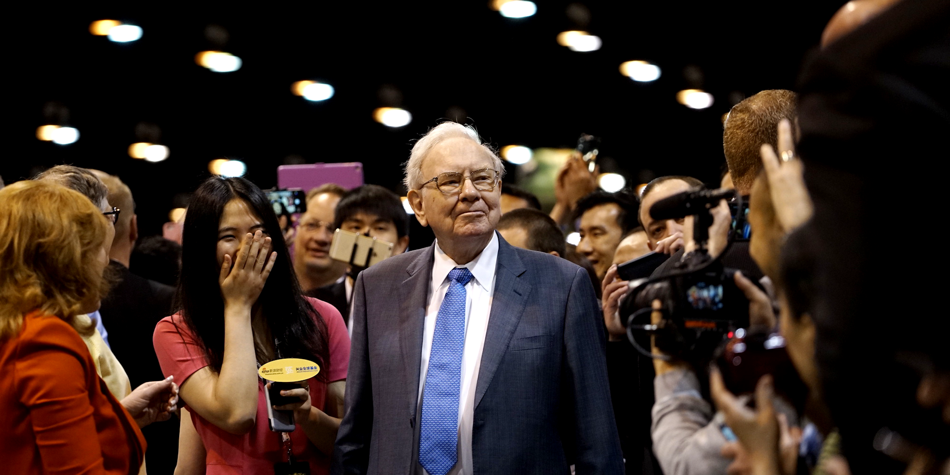 dau tu cua ty phu Warren Buffett anh 1